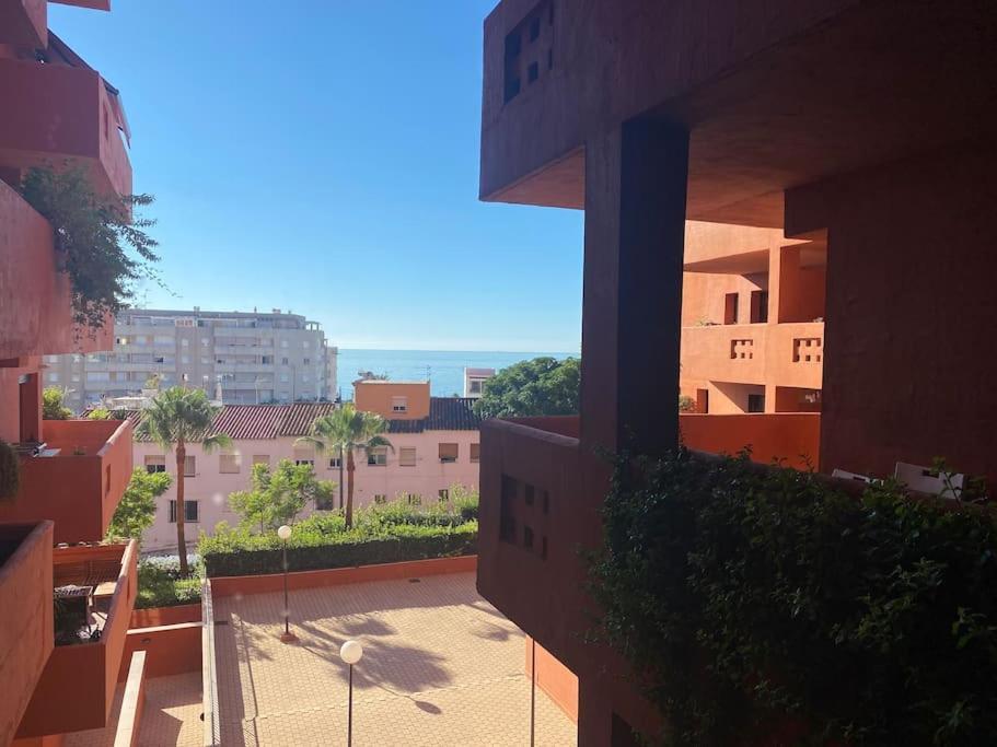 Central Estepona 3 Bed Apt With Pool And Parking Exteriér fotografie