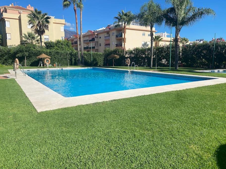 Central Estepona 3 Bed Apt With Pool And Parking Exteriér fotografie
